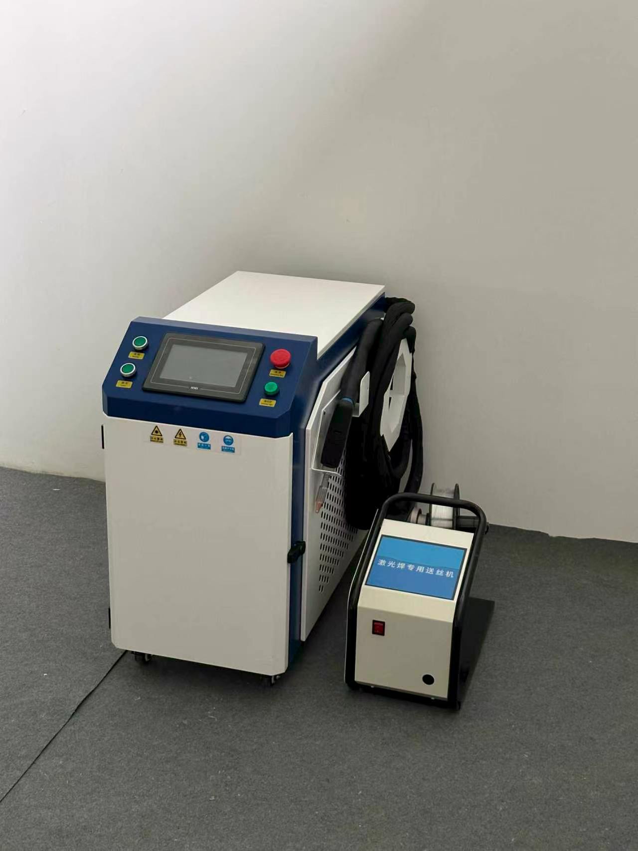 New Type Waater Cooled Handhel - Handheld Laser Welding Machine review and price